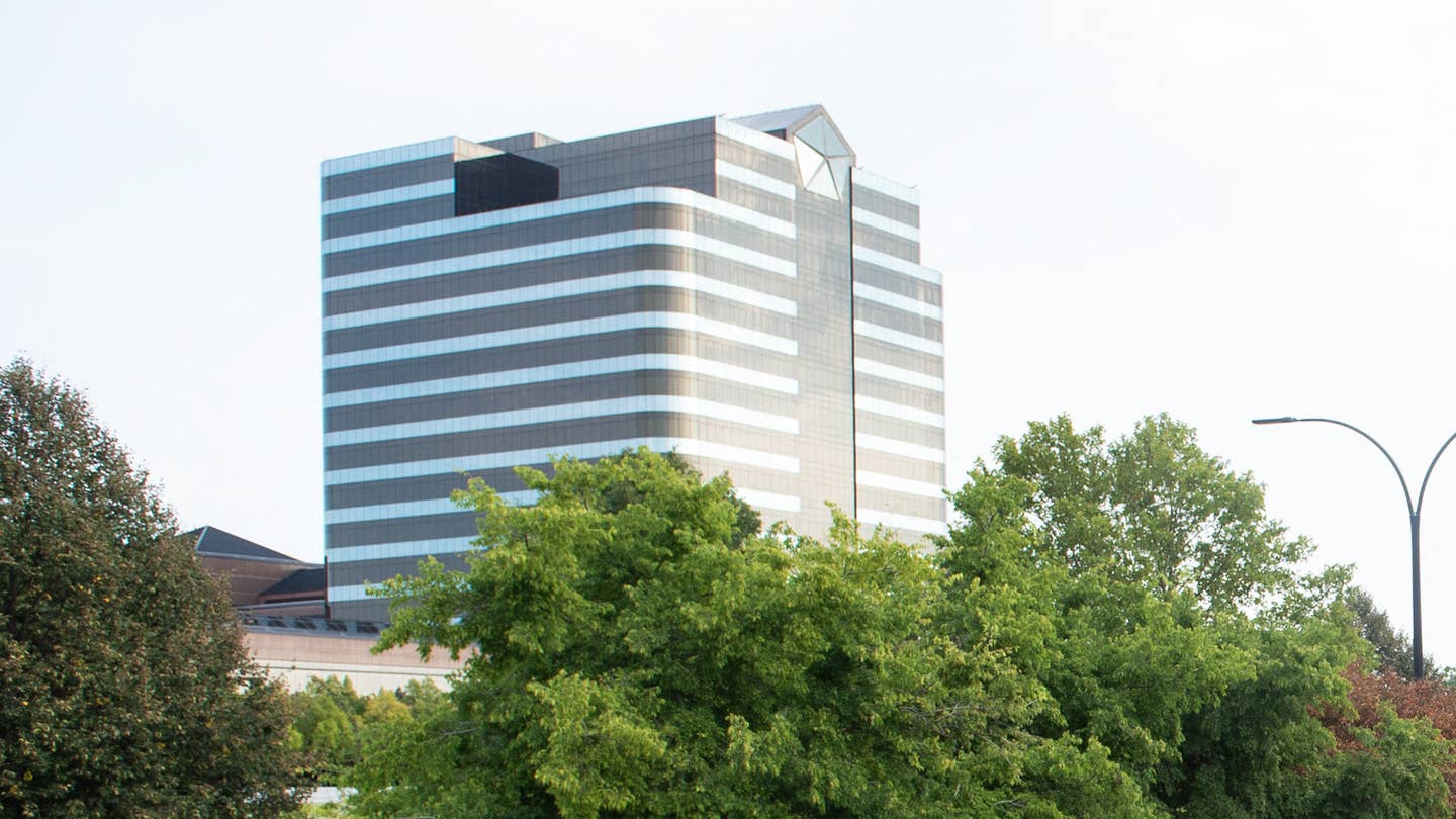 Stellantis Exploring Sale of Detroit HQ, Might Lease It Back: Report